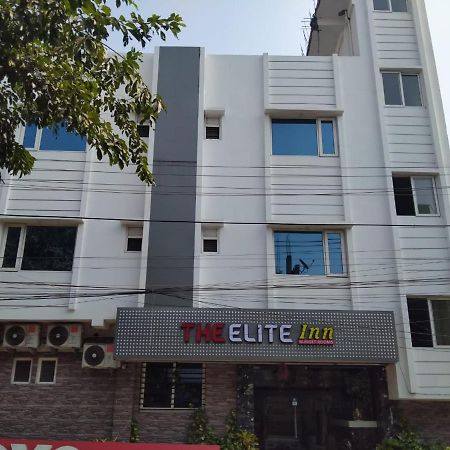 The Elite Inn Visakhapatnam Buitenkant foto
